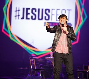 Ale Gomez convocó a 150 mil jóvenes con el #JesusFest